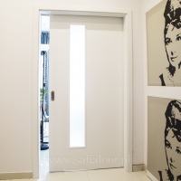 Drzwi przesuwne Porta kolor lakier standard biały. Lokalizacja ul Limanowskiego
